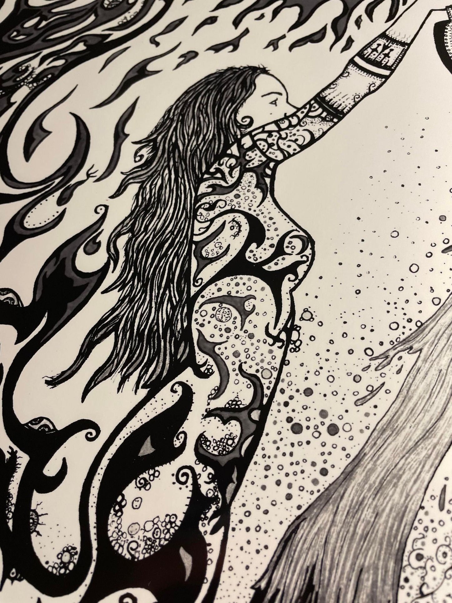 Invincible BnW Edition of 5 Pearl Foil Stock S/N 17X21